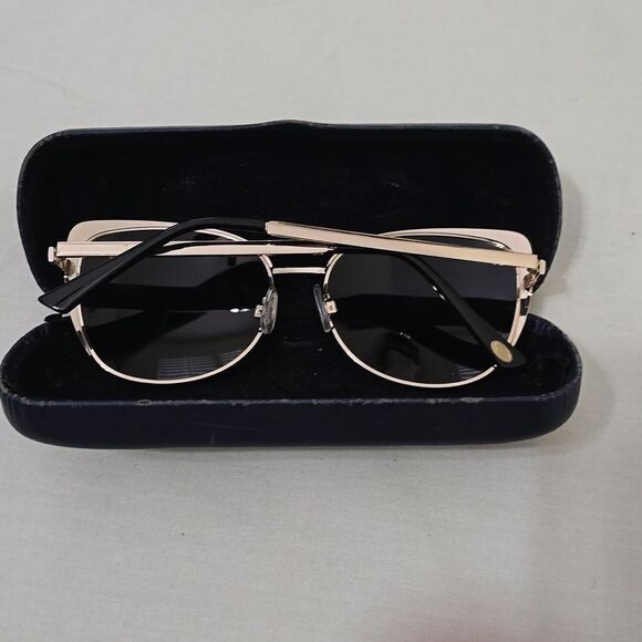 Oscar de La Renta Sunglasses main image 8